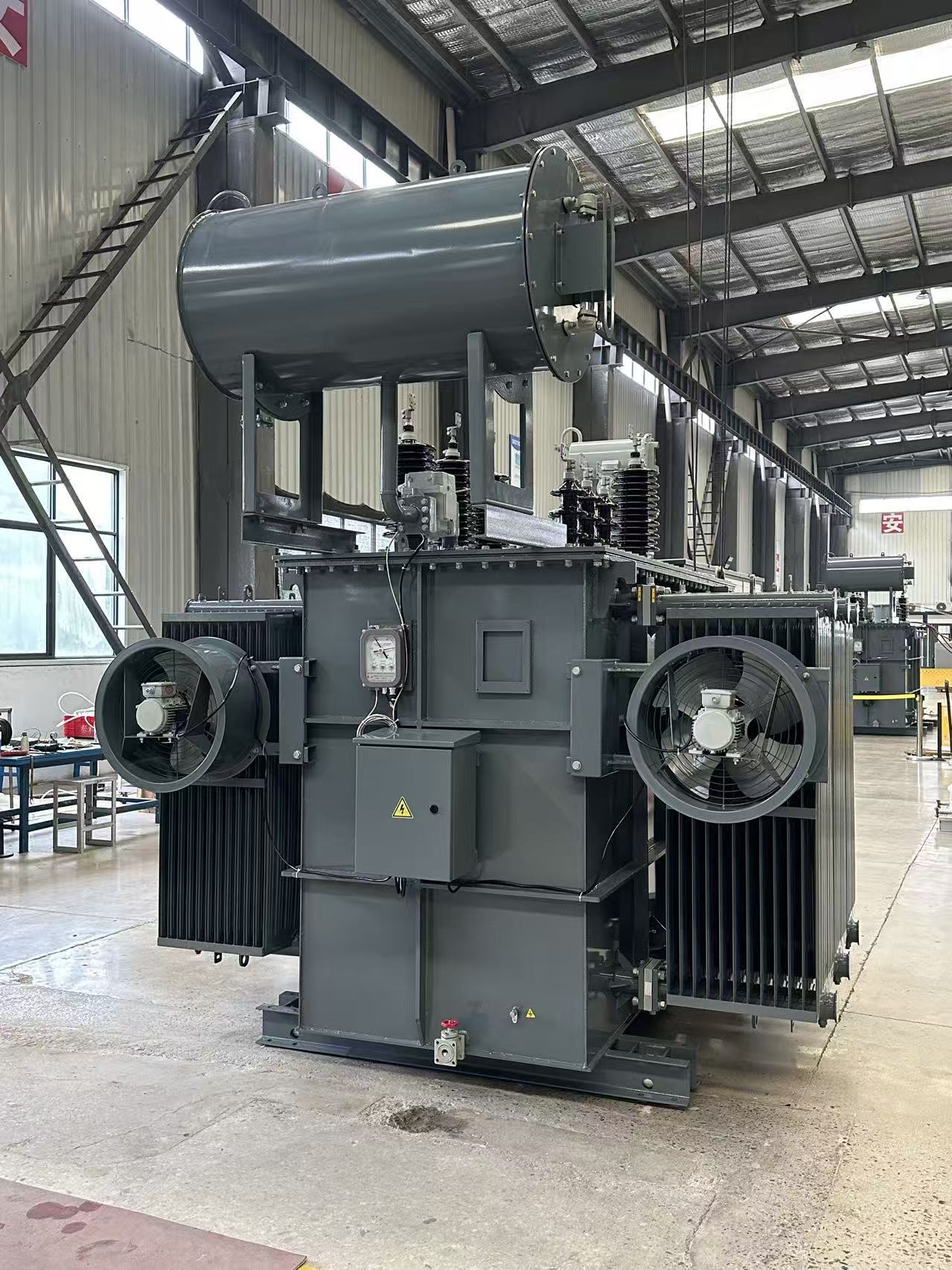 Máy biến áp ngâm dầu ba pha SYHF 6300 kVA nhận được sự hoan nghênh rộng rãi ở Azerbaijan, được giới thiệu trên truyền hình địa phương